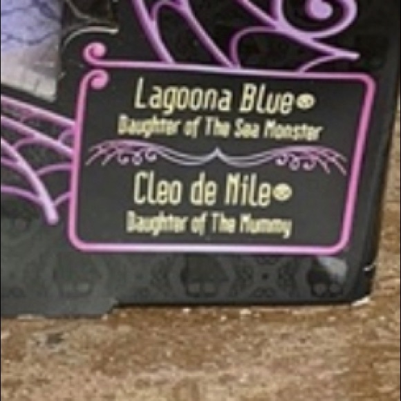 Monster High dolls Scaris city of frights Lagoons Blue& Cleo Nile 2012 NIB - Picture 8 of 10